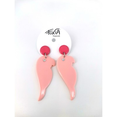 The resin parrot earrings